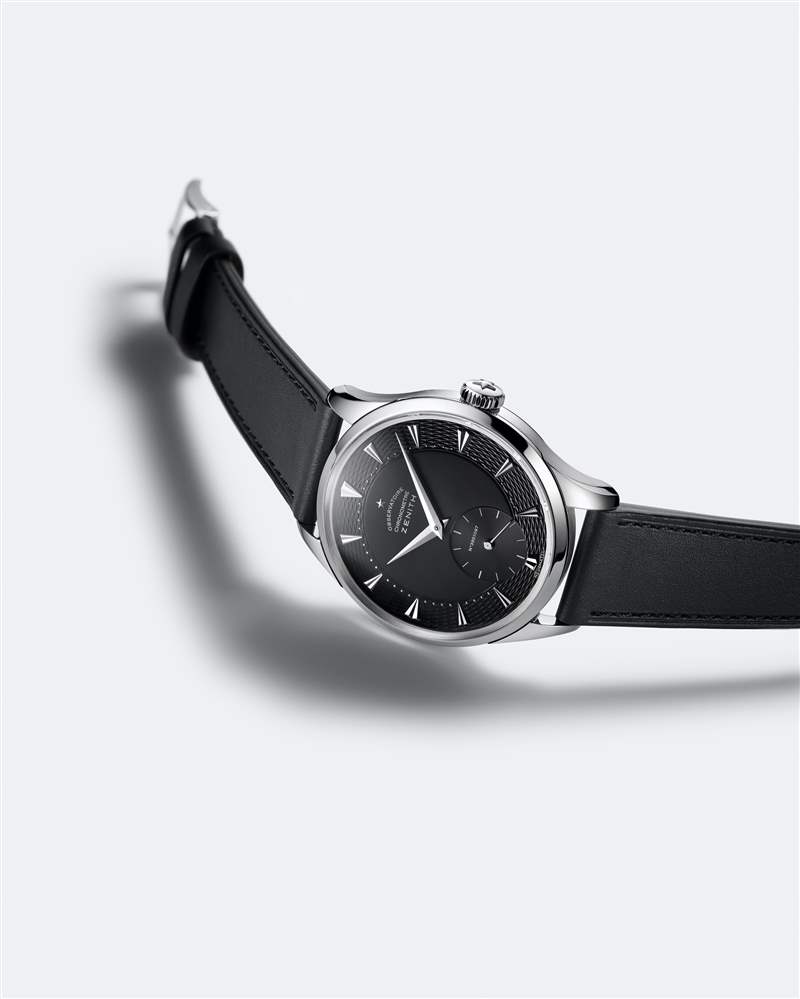 Calibre 135 Observatoire(圖片來源:ZENITH) 史上奪最多天文臺(tái)精密計(jì)時(shí)獎(jiǎng)ZENITH機(jī)芯大師修復(fù)超限量10枚新作-復(fù)刻表