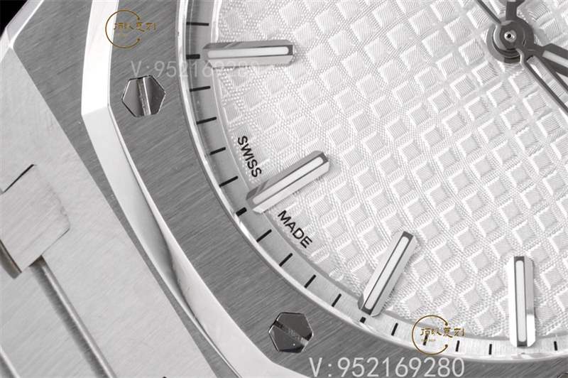 ZF廠AP愛彼15500皇家橡樹白色表盤復(fù)刻表做工怎么樣-復(fù)刻表