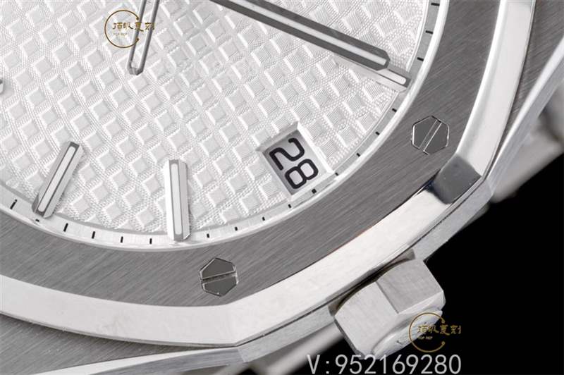ZF廠AP愛彼15500皇家橡樹白色表盤復(fù)刻表做工怎么樣-復(fù)刻表
