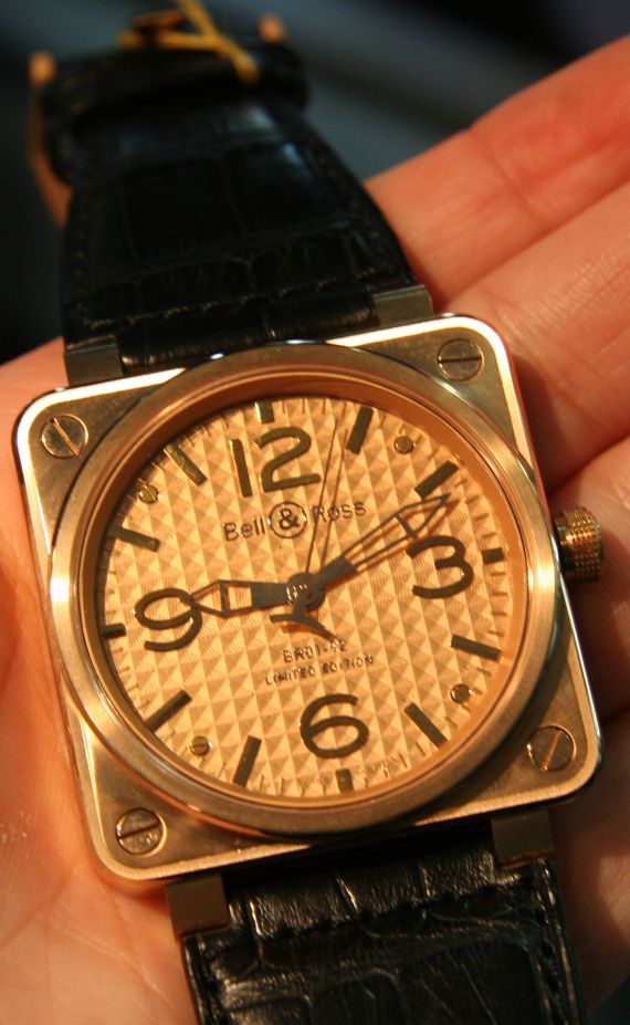 Bell & Ross BR01 Gold Ingot watch 柏萊士Bell & Ross BR01-93 GMT和BR01-92金錠腕表-復(fù)刻表