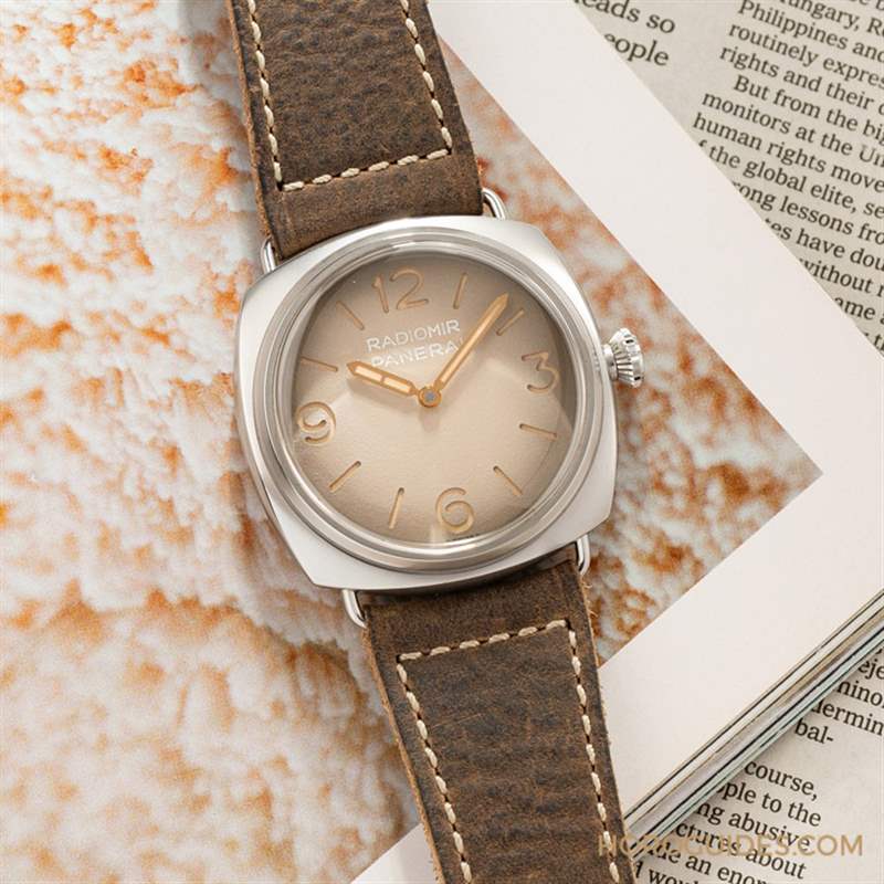 OFFICINE PANERAI - 幫你試戴！ Panerai Radiomir系列2023新作大吹懷舊風