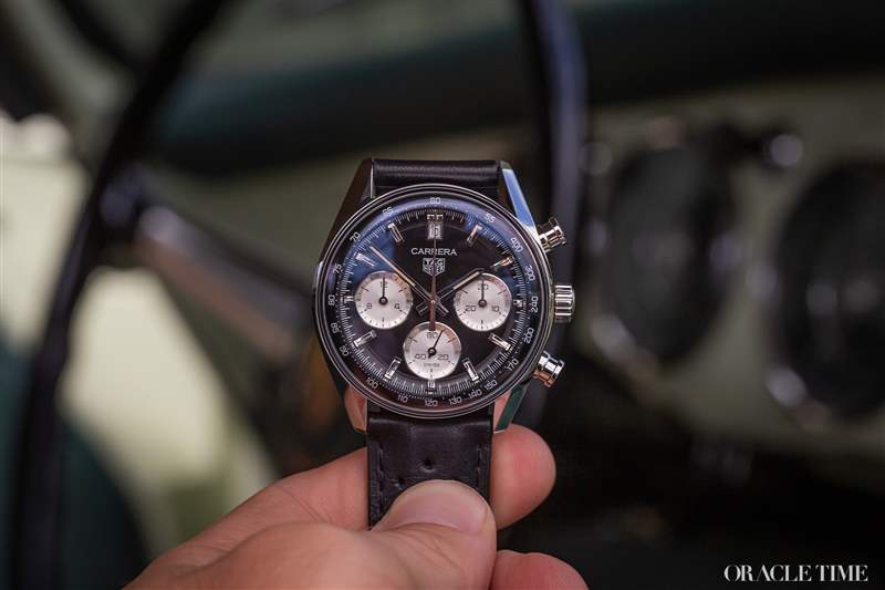 Tag Heuer（泰格豪雅）Tag Heuer Carrera 計時碼表玻璃盒反面熊貓