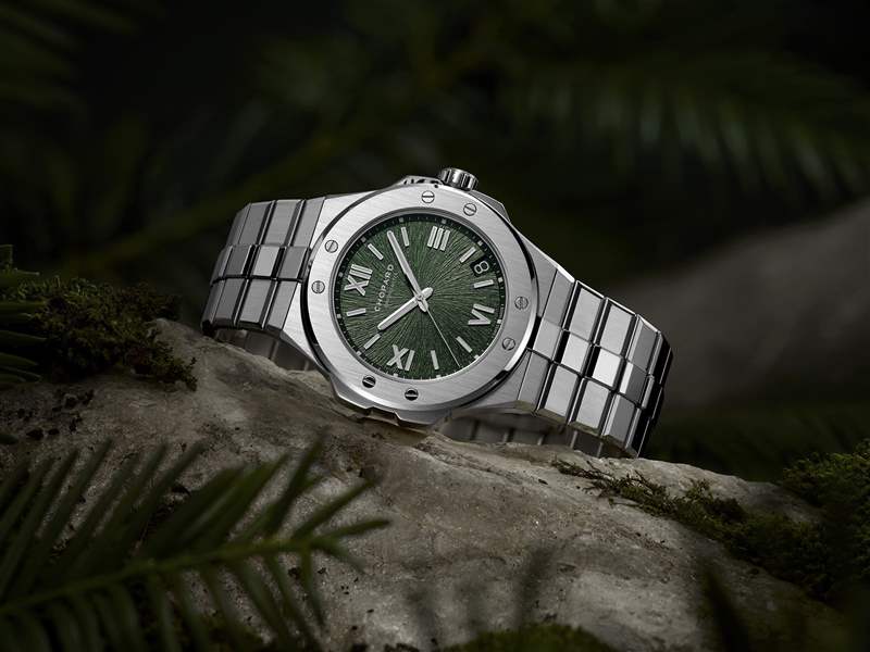 Chopard推出Alpine Eagle系列腕表新作:綠色表盤,33mm女士腕表 Chopard推出Alpine Eagle系列腕表新作:綠色表盤,33mm女士腕表-復刻表